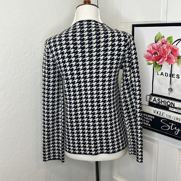 NWT Ann Taylor Navy & Cream Gingham Sweater Size XXSP - Picture 4 of 8
